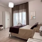 Faro Bianco - & 3*