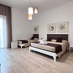 Casa de hóspedes Faro Bianco - & 3*