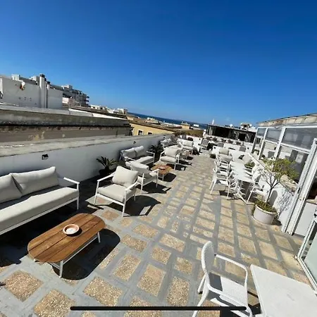 Faro Bianco - & Guest house