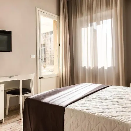 Faro Bianco - & Guest house *