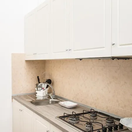 Faro Bianco - & בית הארחה גאליפולי