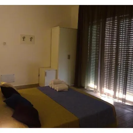 בית הארחה Faro Bianco - &