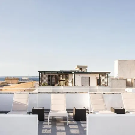 Faro Bianco - & Guest house *