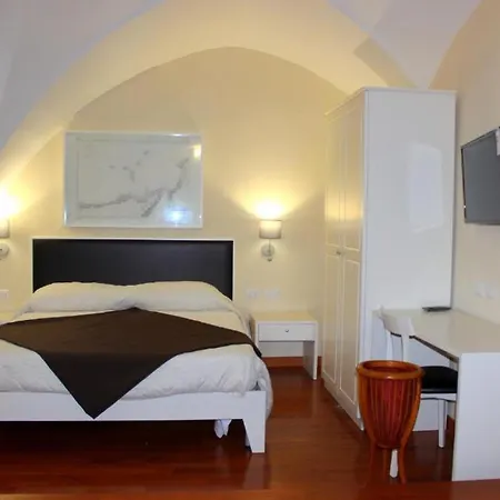 Faro Bianco - & Guest house