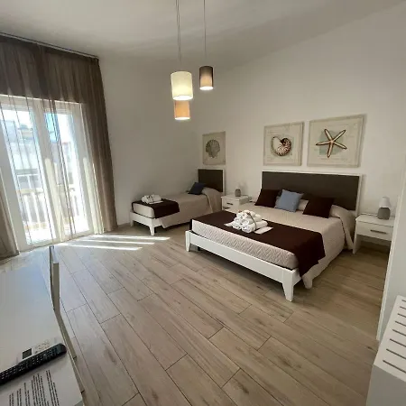 Faro Bianco - & Guest house *