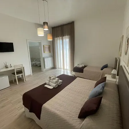 Faro Bianco - & Guest house *