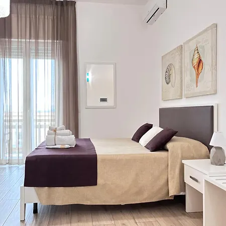 Faro Bianco - & 3*