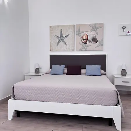 Faro Bianco - Suites&apartments