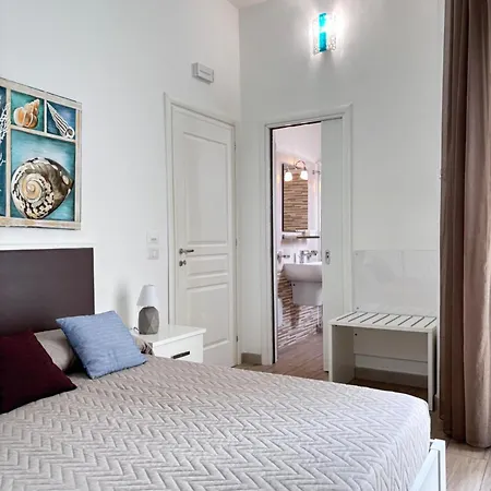 Faro Bianco - Suites&apartments 3*