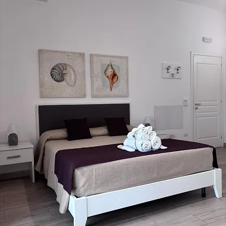 Faro Bianco - & Guest house