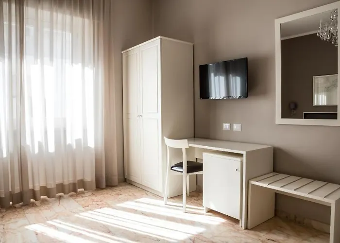 Faro Bianco - & Guest house 4*