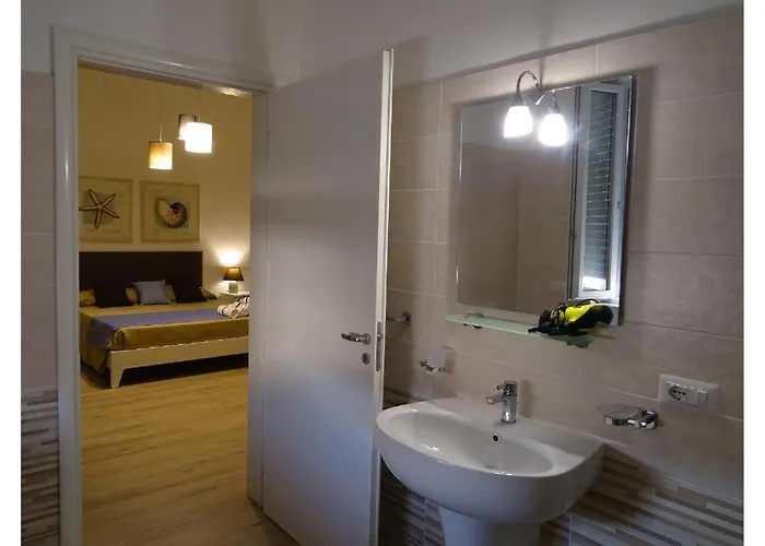 Faro Bianco - & Guest house