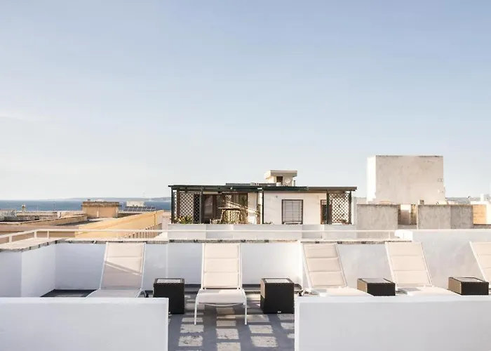 Faro Bianco - & Guest house 4*