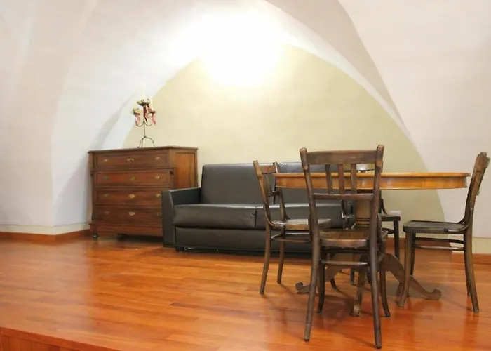 Faro Bianco - & 4*